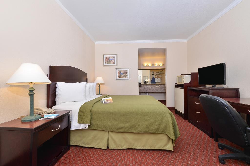 Quality Inn Temecula Valley Wine Country Ngoại thất bức ảnh